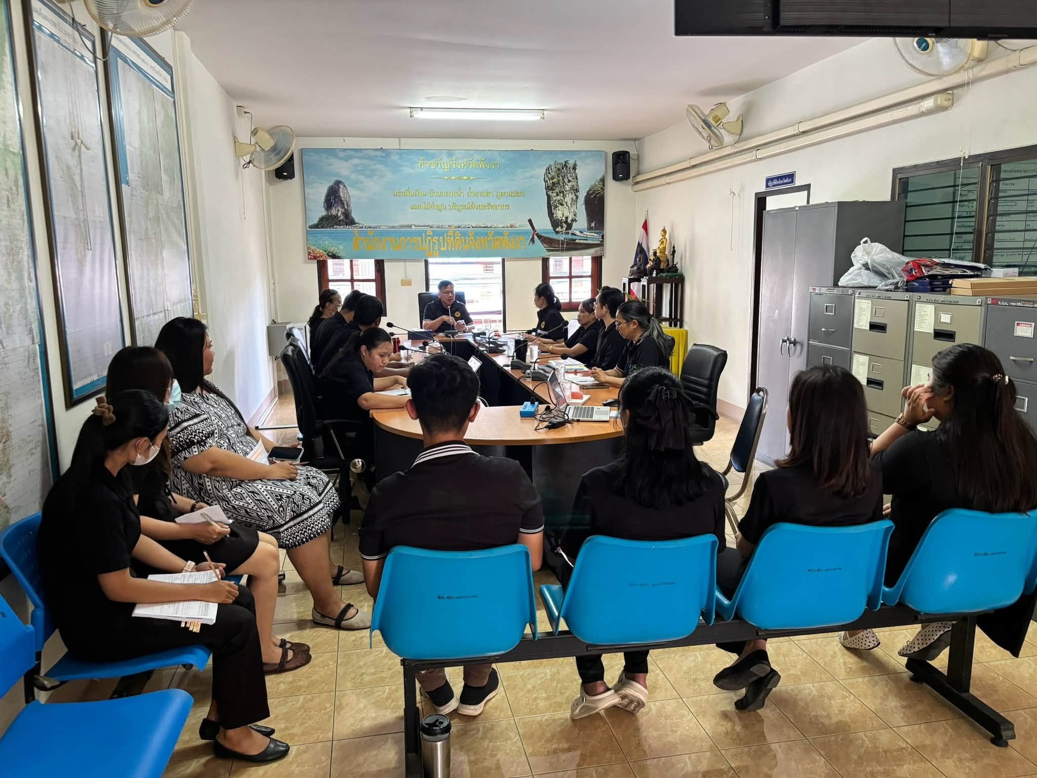 title - ผู้ตรวจราชการ ส.ป.ก. ร่วมประชุม ผู้ตรวจราชการกระทรวงเกษตรและสหกรณ์ เขตตรวจราชการที่ 6 ติดตามความก้าวหน้าผลการดำเนินงานตามแผนการตรวจราชการ จังหวัดพังงา